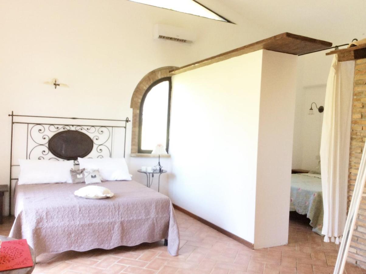 Appartamento Relais Casale Il Poggetto - Olivo 2 By Zoom In Earth Cecina  Esterno foto